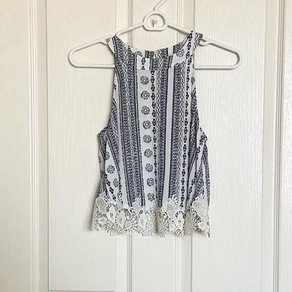 ABERCROMBIE & FITCH : Top - Size XS - Picture 1 of 5